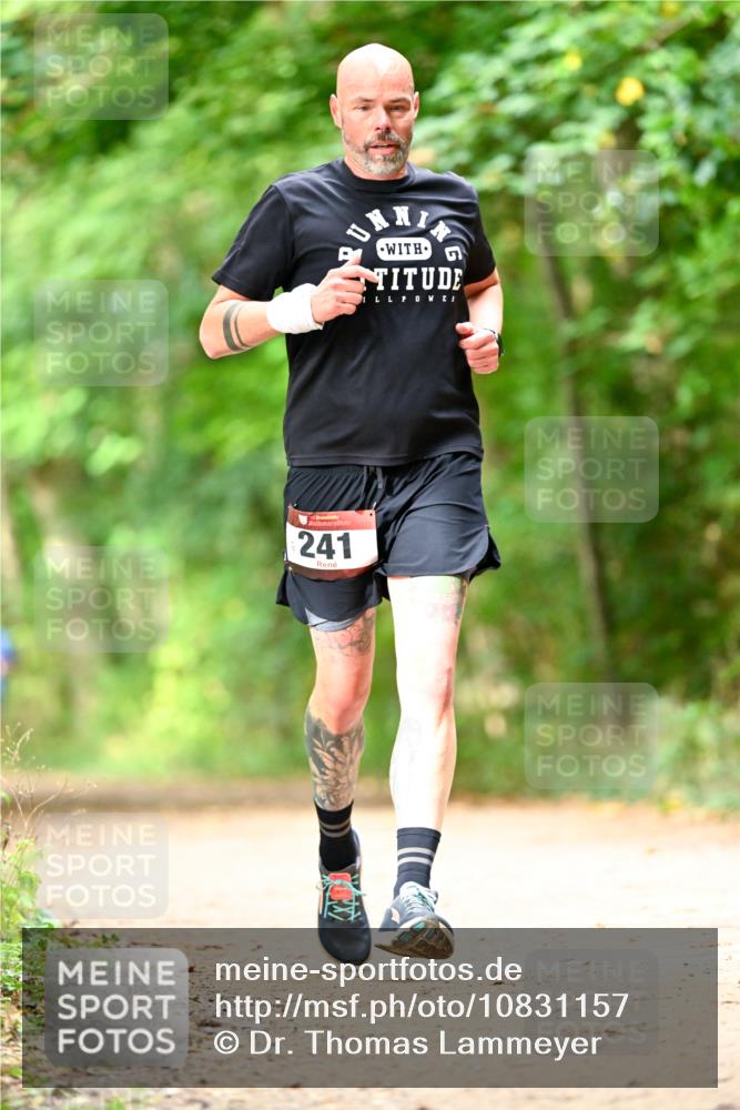 11.10.2026 - Bramfelder Halbmarathon 2026 Dr. Thomas Lammeyer http://msf.ph/oto/10831157 11.10.2026 11:15:27 Laufen 241 meine-sportfotos.de