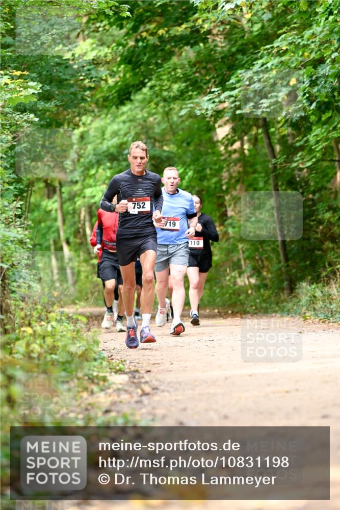 11.10.2026 - Bramfelder Halbmarathon 2026 Dr. Thomas Lammeyer http://msf.ph/oto/10831198 11.10.2026 11:15:39 Laufen 752, 719, 110 meine-sportfotos.de