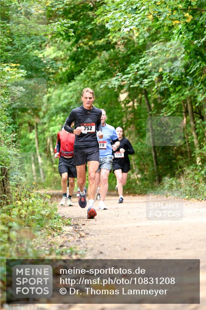11.10.2026 - Bramfelder Halbmarathon 2026 Dr. Thomas Lammeyer http://msf.ph/oto/10831208 11.10.2026 11:15:40 Laufen 752, 316, 19, 110 meine-sportfotos.de