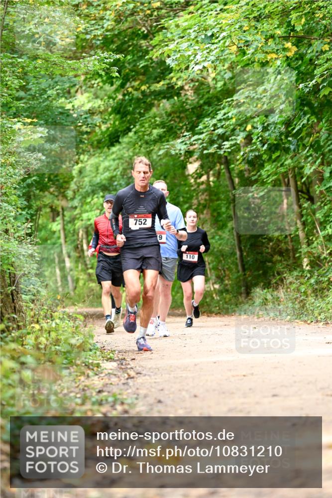 11.10.2026 - Bramfelder Halbmarathon 2026 Dr. Thomas Lammeyer http://msf.ph/oto/10831210 11.10.2026 11:15:40 Laufen 752, 9, 110 meine-sportfotos.de