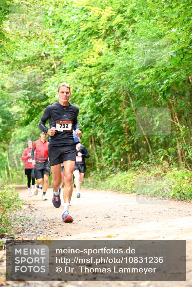 11.10.2026 - Bramfelder Halbmarathon 2026 Dr. Thomas Lammeyer http://msf.ph/oto/10831236 11.10.2026 11:15:42 Laufen 752, 316, 10 meine-sportfotos.de
