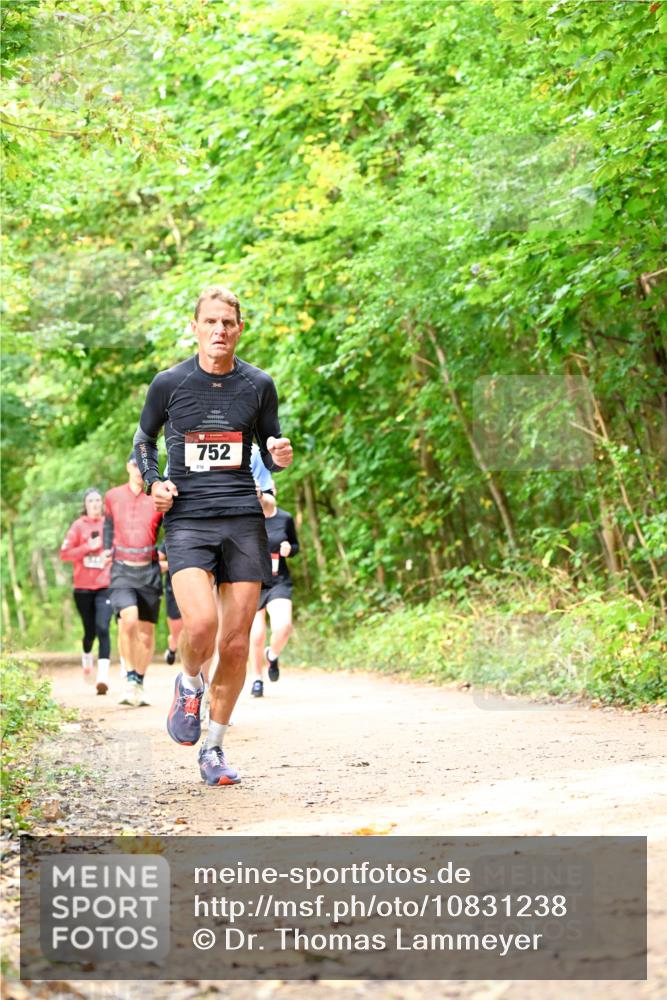 11.10.2026 - Bramfelder Halbmarathon 2026 Dr. Thomas Lammeyer http://msf.ph/oto/10831238 11.10.2026 11:15:42 Laufen 752, 316 meine-sportfotos.de