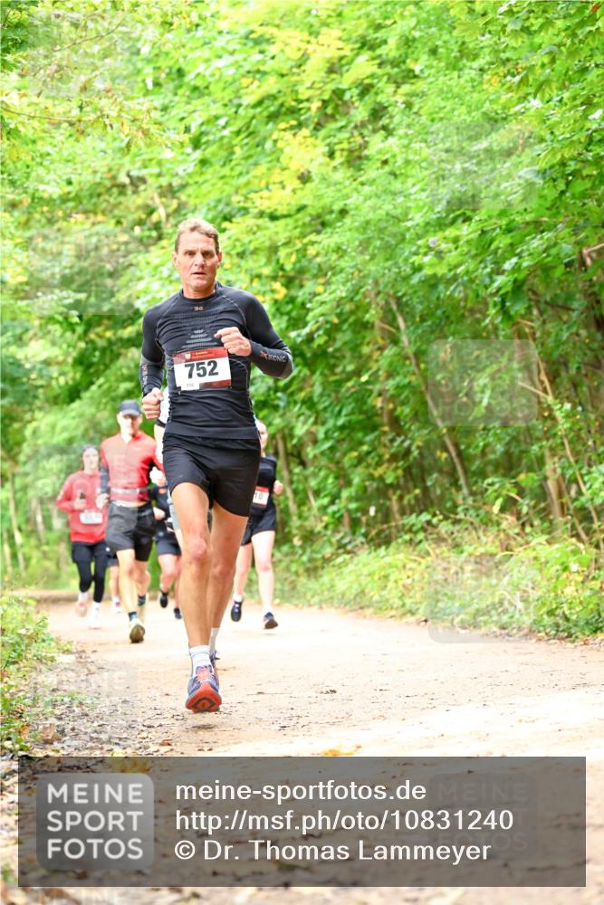 11.10.2026 - Bramfelder Halbmarathon 2026 Dr. Thomas Lammeyer http://msf.ph/oto/10831240 11.10.2026 11:15:42 Laufen 752, 10 meine-sportfotos.de