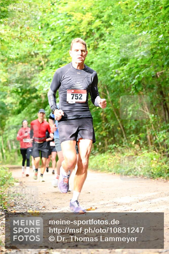 11.10.2026 - Bramfelder Halbmarathon 2026 Dr. Thomas Lammeyer http://msf.ph/oto/10831247 11.10.2026 11:15:43 Laufen 752, 316 meine-sportfotos.de