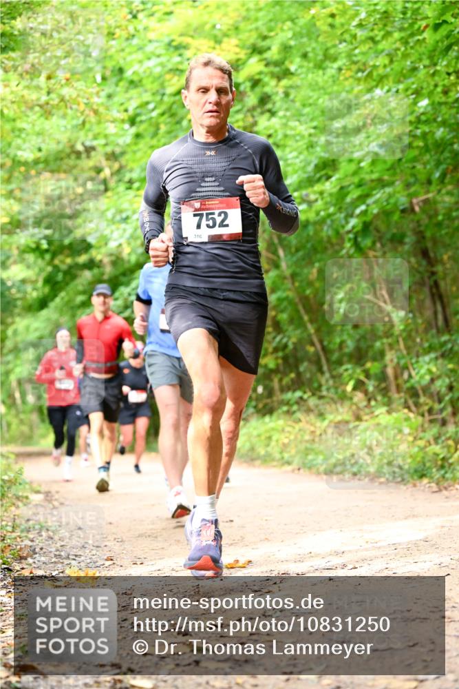 11.10.2026 - Bramfelder Halbmarathon 2026 Dr. Thomas Lammeyer http://msf.ph/oto/10831250 11.10.2026 11:15:43 Laufen 752, 316 meine-sportfotos.de