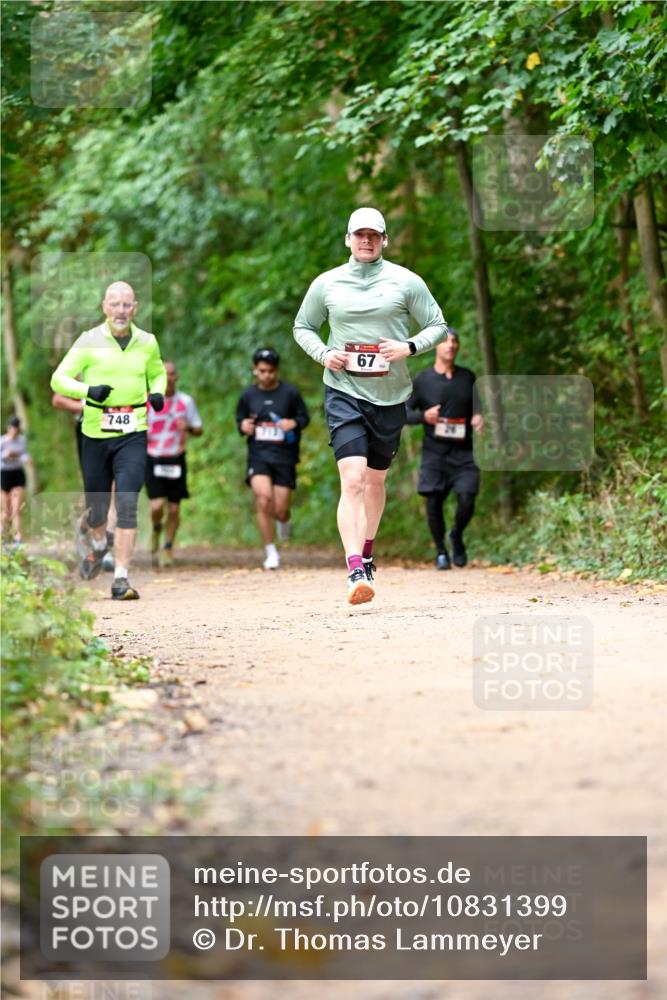 11.10.2026 - Bramfelder Halbmarathon 2026 Dr. Thomas Lammeyer http://msf.ph/oto/10831399 11.10.2026 11:16:12 Laufen 748, 67 meine-sportfotos.de