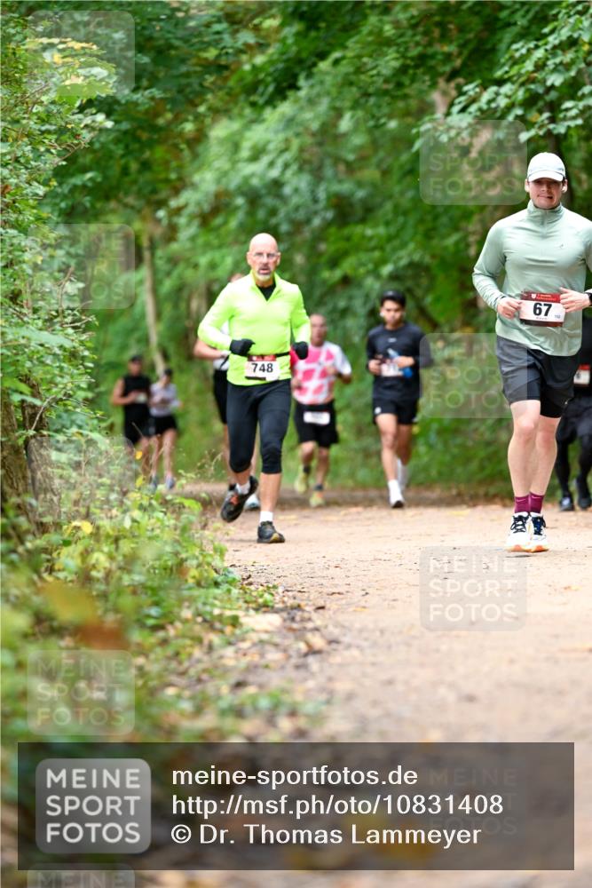 11.10.2026 - Bramfelder Halbmarathon 2026 Dr. Thomas Lammeyer http://msf.ph/oto/10831408 11.10.2026 11:16:13 Laufen 748, 67 meine-sportfotos.de