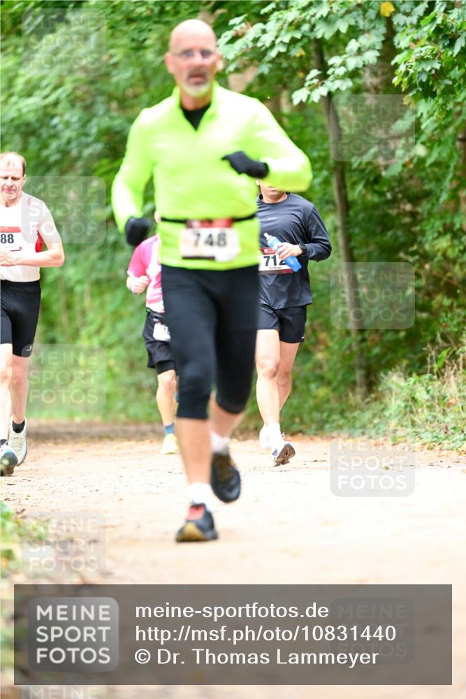 11.10.2026 - Bramfelder Halbmarathon 2026 Dr. Thomas Lammeyer http://msf.ph/oto/10831440 11.10.2026 11:16:16 Laufen 88, 748, 712 meine-sportfotos.de