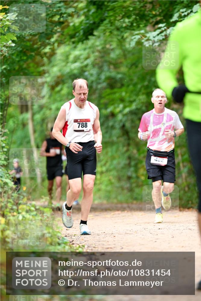 11.10.2026 - Bramfelder Halbmarathon 2026 Dr. Thomas Lammeyer http://msf.ph/oto/10831454 11.10.2026 11:16:17 Laufen 788, 245, 432, 427 meine-sportfotos.de