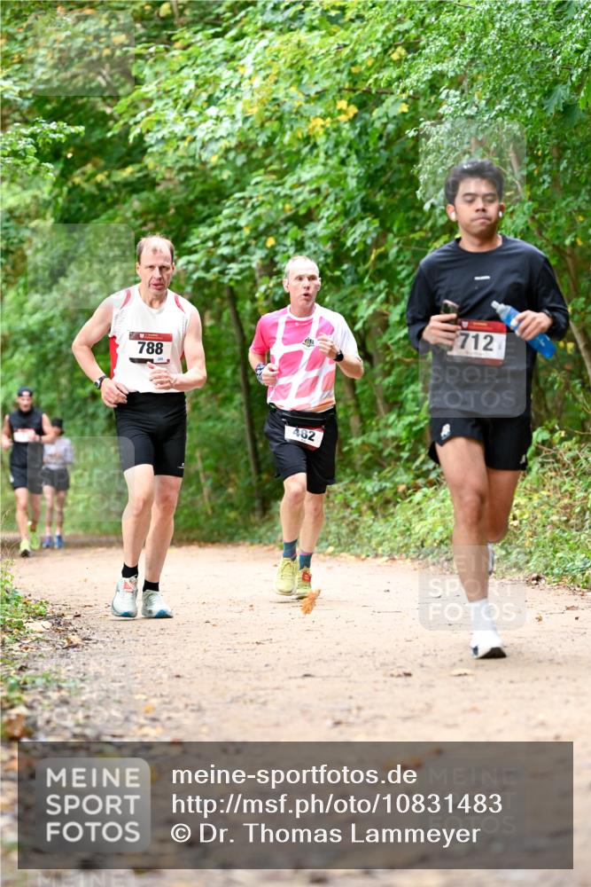 11.10.2026 - Bramfelder Halbmarathon 2026 Dr. Thomas Lammeyer http://msf.ph/oto/10831483 11.10.2026 11:16:20 Laufen 788, 482, 712 meine-sportfotos.de