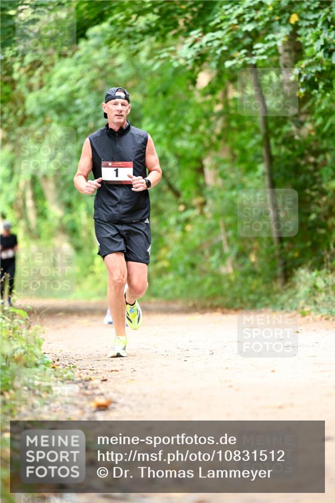 11.10.2026 - Bramfelder Halbmarathon 2026 Dr. Thomas Lammeyer http://msf.ph/oto/10831512 11.10.2026 11:16:23 Laufen 1 meine-sportfotos.de