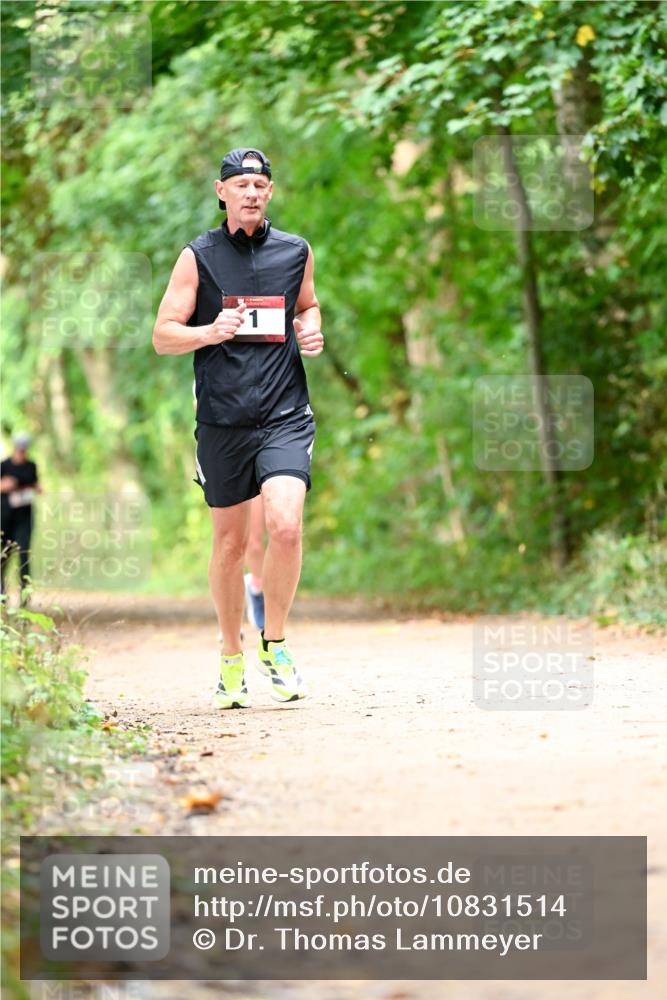 11.10.2026 - Bramfelder Halbmarathon 2026 Dr. Thomas Lammeyer http://msf.ph/oto/10831514 11.10.2026 11:16:24 Laufen 1 meine-sportfotos.de