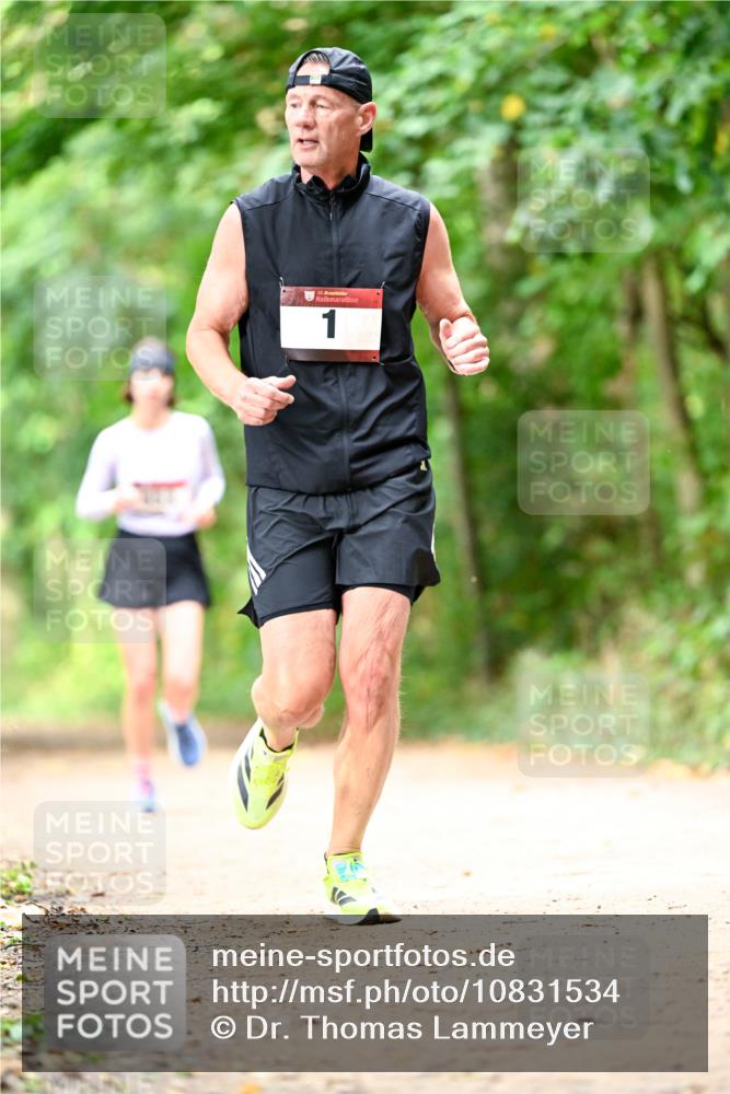 11.10.2026 - Bramfelder Halbmarathon 2026 Dr. Thomas Lammeyer http://msf.ph/oto/10831534 11.10.2026 11:16:25 Laufen 35, 1 meine-sportfotos.de