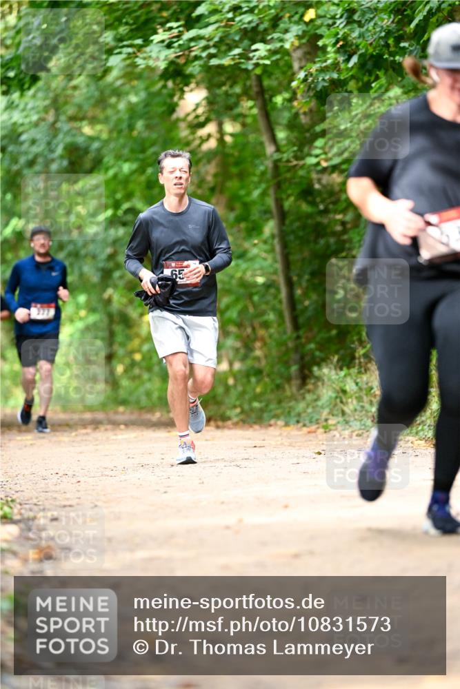 11.10.2026 - Bramfelder Halbmarathon 2026 Dr. Thomas Lammeyer http://msf.ph/oto/10831573 11.10.2026 11:16:38 Laufen 65 meine-sportfotos.de