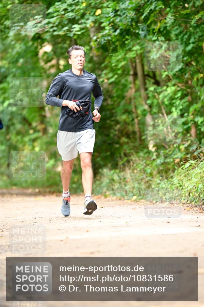 11.10.2026 - Bramfelder Halbmarathon 2026 Dr. Thomas Lammeyer http://msf.ph/oto/10831586 11.10.2026 11:16:39 Laufen  meine-sportfotos.de