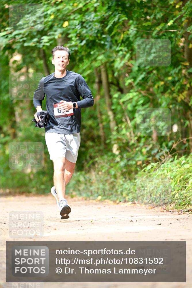 11.10.2026 - Bramfelder Halbmarathon 2026 Dr. Thomas Lammeyer http://msf.ph/oto/10831592 11.10.2026 11:16:40 Laufen  meine-sportfotos.de