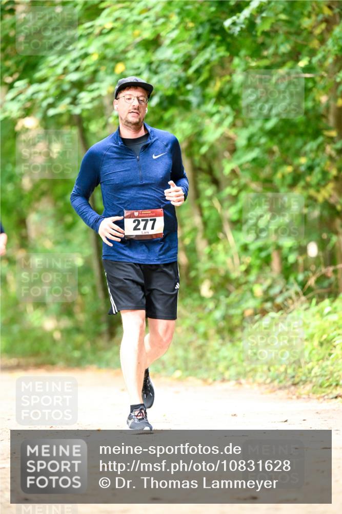 11.10.2026 - Bramfelder Halbmarathon 2026 Dr. Thomas Lammeyer http://msf.ph/oto/10831628 11.10.2026 11:16:44 Laufen 277 meine-sportfotos.de