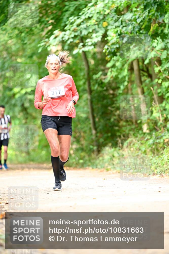 11.10.2026 - Bramfelder Halbmarathon 2026 Dr. Thomas Lammeyer http://msf.ph/oto/10831663 11.10.2026 11:16:51 Laufen 717 meine-sportfotos.de