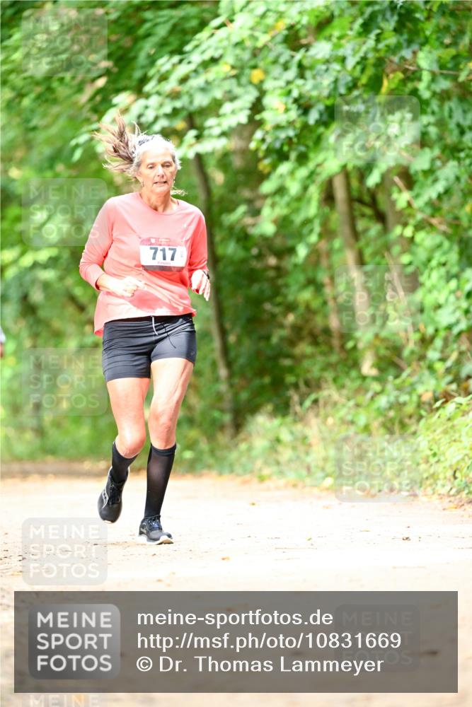 11.10.2026 - Bramfelder Halbmarathon 2026 Dr. Thomas Lammeyer http://msf.ph/oto/10831669 11.10.2026 11:16:51 Laufen 717 meine-sportfotos.de
