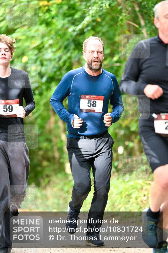 11.10.2026 - Bramfelder Halbmarathon 2026 Dr. Thomas Lammeyer http://msf.ph/oto/10831724 11.10.2026 11:17:07 Laufen 59, 35, 58, 141 meine-sportfotos.de
