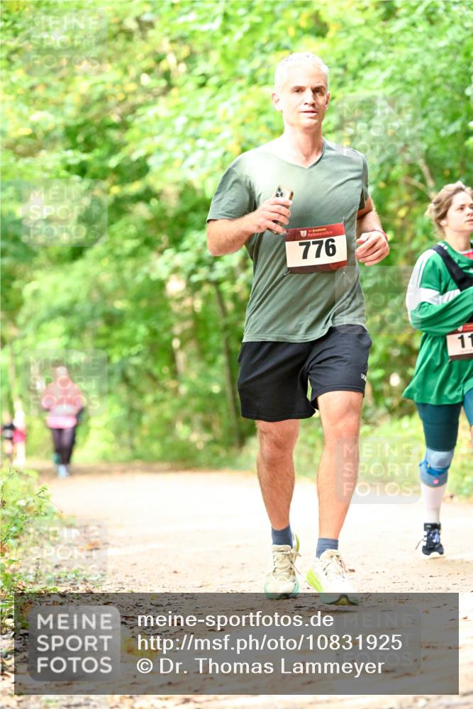 11.10.2026 - Bramfelder Halbmarathon 2026 Dr. Thomas Lammeyer http://msf.ph/oto/10831925 11.10.2026 11:17:28 Laufen 776, 11 meine-sportfotos.de