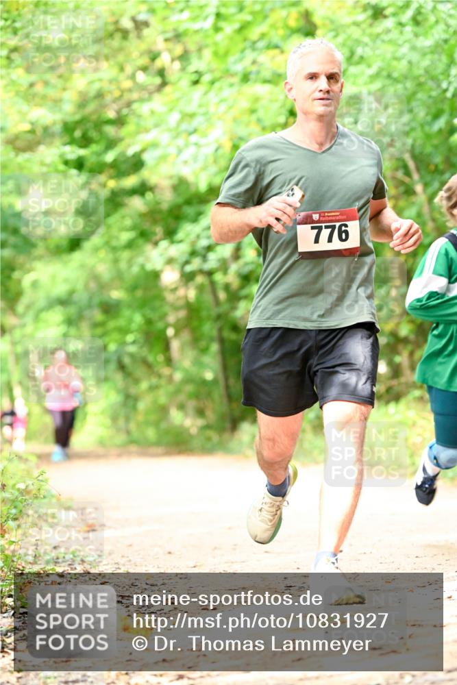 11.10.2026 - Bramfelder Halbmarathon 2026 Dr. Thomas Lammeyer http://msf.ph/oto/10831927 11.10.2026 11:17:28 Laufen 35, 776 meine-sportfotos.de