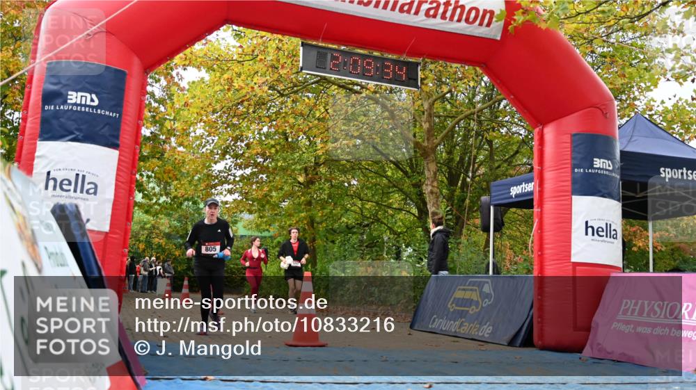 11.10.2026 - Bramfelder Halbmarathon 2026 J. Mangold http://msf.ph/oto/10833216 11.10.2026 11:39:33 Laufen 424, 597, 764, 805 meine-sportfotos.de