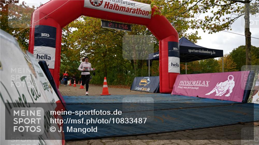 11.10.2026 - Bramfelder Halbmarathon 2026 J. Mangold http://msf.ph/oto/10833487 11.10.2026 11:41:54 Laufen 409, 486 meine-sportfotos.de