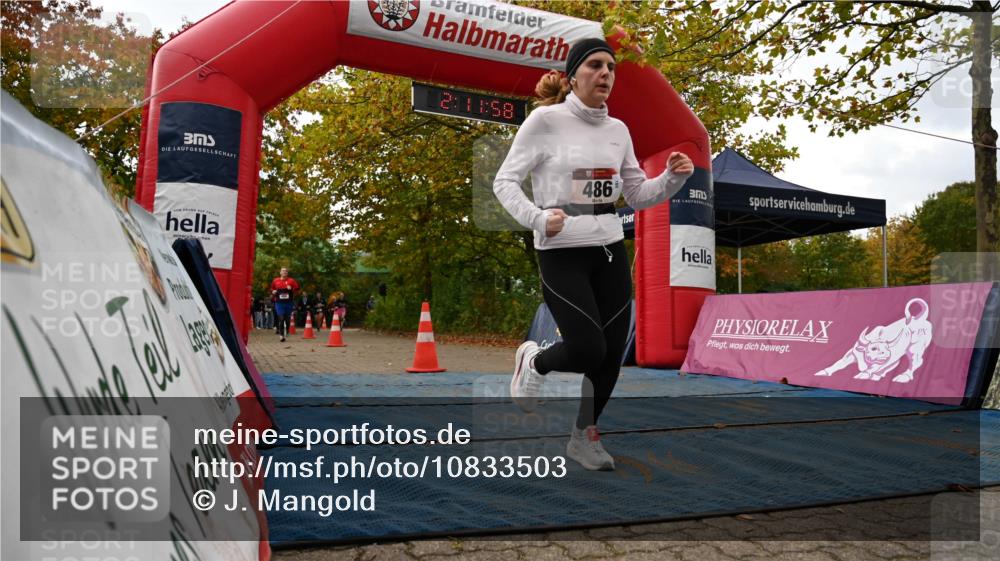 11.10.2026 - Bramfelder Halbmarathon 2026 J. Mangold http://msf.ph/oto/10833503 11.10.2026 11:41:56 Laufen 264, 344, 409, 486, 517 meine-sportfotos.de