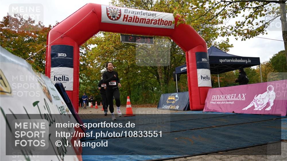 11.10.2026 - Bramfelder Halbmarathon 2026 J. Mangold http://msf.ph/oto/10833551 11.10.2026 11:42:12 Laufen 141, 504, 552, 743 meine-sportfotos.de