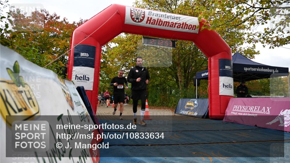 11.10.2026 - Bramfelder Halbmarathon 2026 J. Mangold http://msf.ph/oto/10833634 11.10.2026 11:42:51 Laufen 293, 425, 534, 628, 649 meine-sportfotos.de