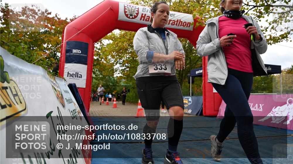 11.10.2026 - Bramfelder Halbmarathon 2026 J. Mangold http://msf.ph/oto/10833708 11.10.2026 11:43:03 Laufen 133, 206, 304, 333, 426, 443, 579 meine-sportfotos.de