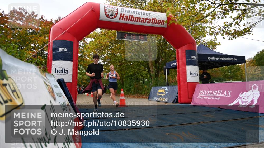 11.10.2026 - Bramfelder Halbmarathon 2026 J. Mangold http://msf.ph/oto/10835930 11.10.2026 11:43:16 Laufen 342, 533, 744 meine-sportfotos.de