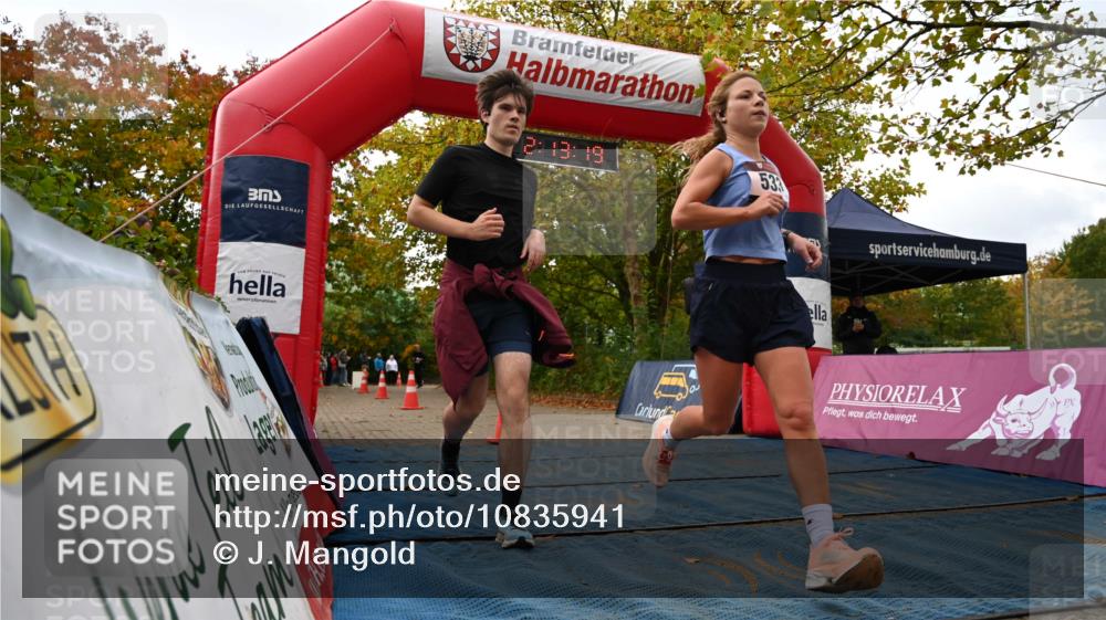 11.10.2026 - Bramfelder Halbmarathon 2026 J. Mangold http://msf.ph/oto/10835941 11.10.2026 11:43:18 Laufen 533, 744 meine-sportfotos.de