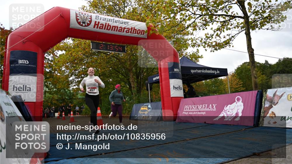 11.10.2026 - Bramfelder Halbmarathon 2026 J. Mangold http://msf.ph/oto/10835956 11.10.2026 11:43:52 Laufen 151, 457, 485, 560, 646 meine-sportfotos.de