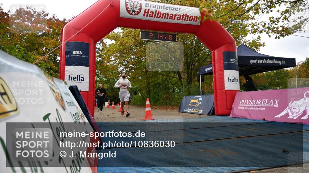 11.10.2026 - Bramfelder Halbmarathon 2026 J. Mangold http://msf.ph/oto/10836030 11.10.2026 11:44:26 Laufen 290, 519 meine-sportfotos.de