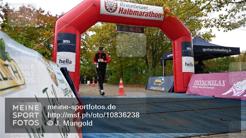 11.10.2026 - Bramfelder Halbmarathon 2026 J. Mangold http://msf.ph/oto/10836238 11.10.2026 11:46:24 Laufen  meine-sportfotos.de