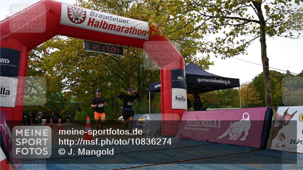 11.10.2026 - Bramfelder Halbmarathon 2026 J. Mangold http://msf.ph/oto/10836274 11.10.2026 11:47:02 Laufen 405, 574 meine-sportfotos.de