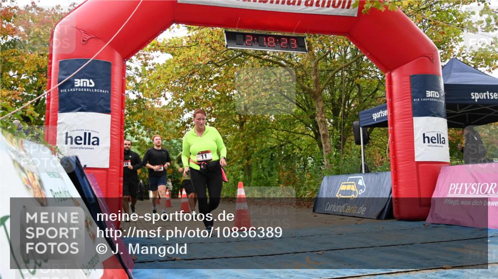 11.10.2026 - Bramfelder Halbmarathon 2026 J. Mangold http://msf.ph/oto/10836389 11.10.2026 11:48:21 Laufen 11, 208, 216, 217 meine-sportfotos.de