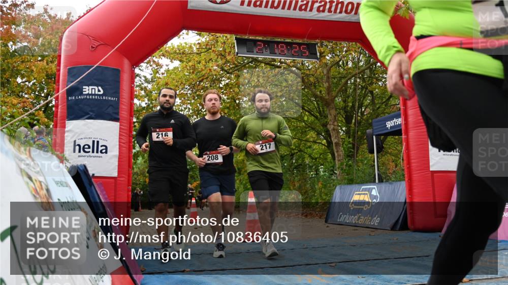 11.10.2026 - Bramfelder Halbmarathon 2026 J. Mangold http://msf.ph/oto/10836405 11.10.2026 11:48:24 Laufen 11, 208, 216, 217 meine-sportfotos.de