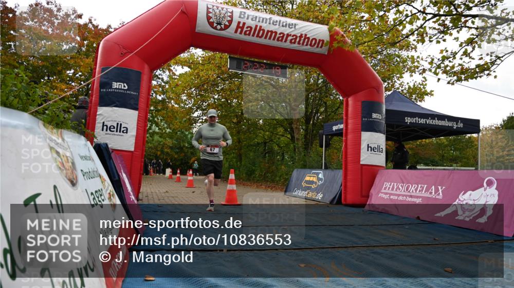 11.10.2026 - Bramfelder Halbmarathon 2026 J. Mangold http://msf.ph/oto/10836553 11.10.2026 11:52:17 Laufen 67 meine-sportfotos.de