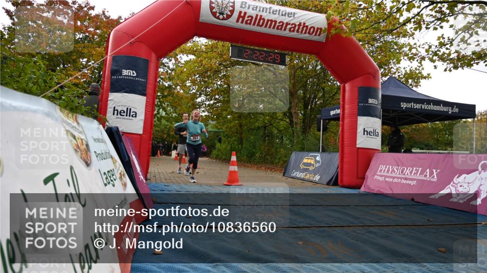 11.10.2026 - Bramfelder Halbmarathon 2026 J. Mangold http://msf.ph/oto/10836560 11.10.2026 11:52:28 Laufen 353, 652 meine-sportfotos.de