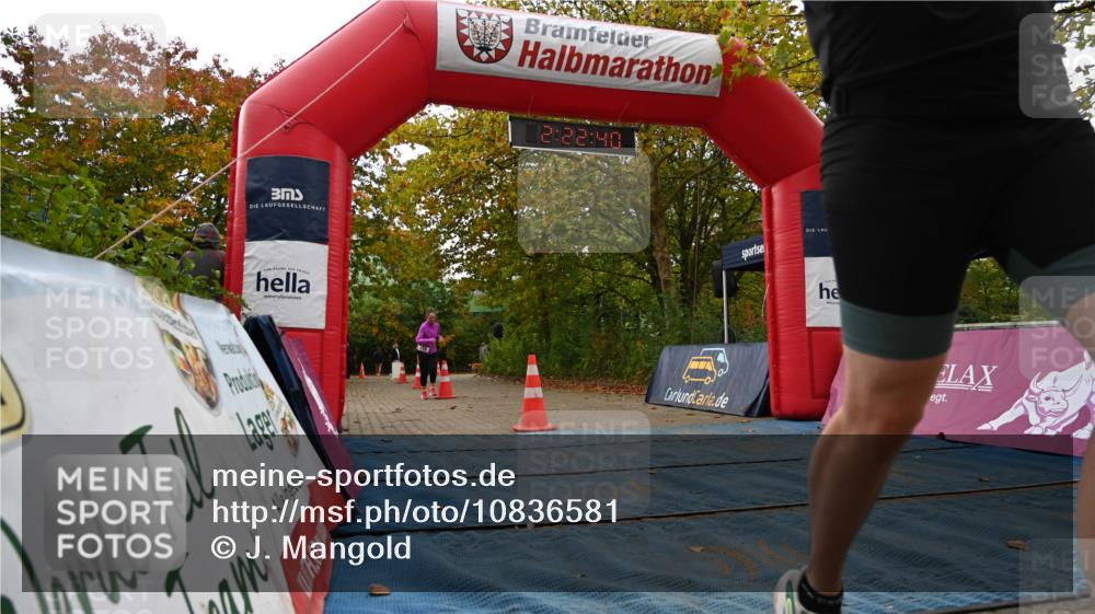 11.10.2026 - Bramfelder Halbmarathon 2026 J. Mangold http://msf.ph/oto/10836581 11.10.2026 11:52:39 Laufen 118, 258 meine-sportfotos.de
