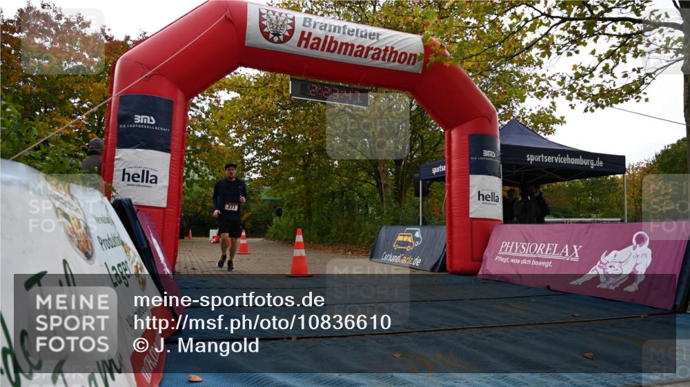 11.10.2026 - Bramfelder Halbmarathon 2026 J. Mangold http://msf.ph/oto/10836610 11.10.2026 11:53:46 Laufen 277 meine-sportfotos.de