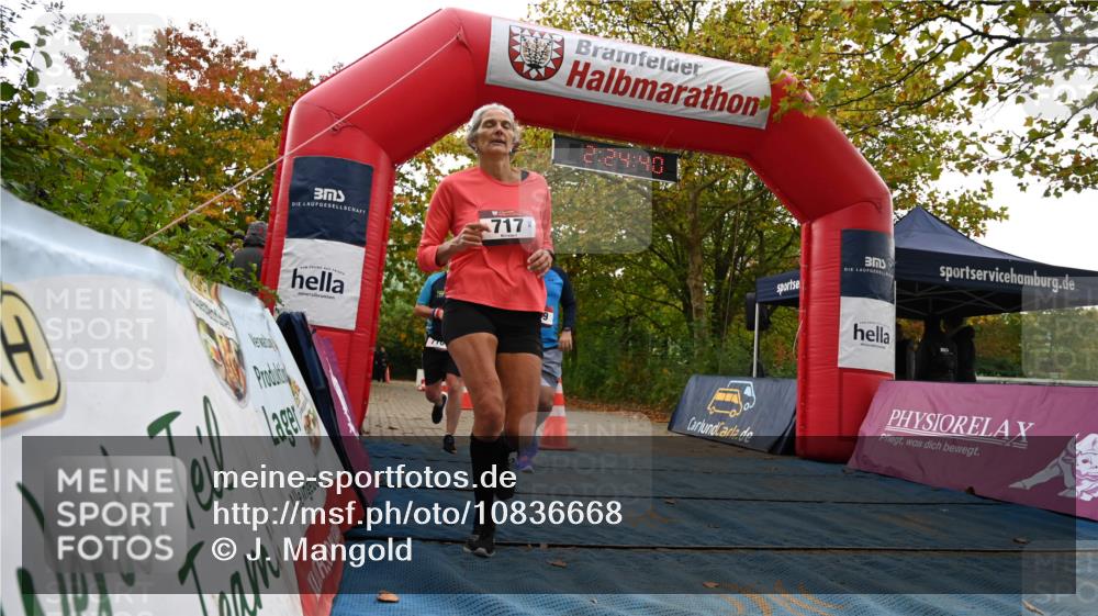 11.10.2026 - Bramfelder Halbmarathon 2026 J. Mangold http://msf.ph/oto/10836668 11.10.2026 11:54:38 Laufen 369, 710, 717 meine-sportfotos.de