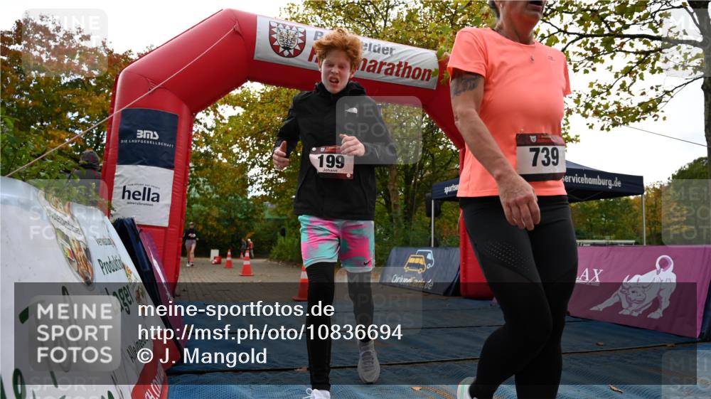 11.10.2026 - Bramfelder Halbmarathon 2026 J. Mangold http://msf.ph/oto/10836694 11.10.2026 11:56:20 Laufen 157, 199, 515, 739 meine-sportfotos.de