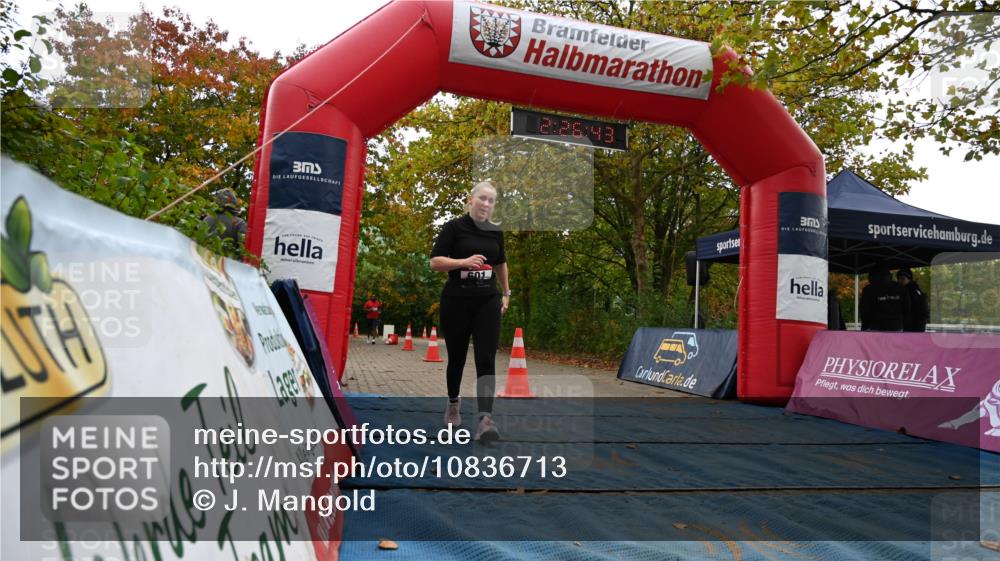 11.10.2026 - Bramfelder Halbmarathon 2026 J. Mangold http://msf.ph/oto/10836713 11.10.2026 11:56:41 Laufen 422, 601, 602 meine-sportfotos.de