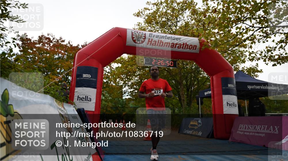 11.10.2026 - Bramfelder Halbmarathon 2026 J. Mangold http://msf.ph/oto/10836719 11.10.2026 11:56:48 Laufen 422 meine-sportfotos.de