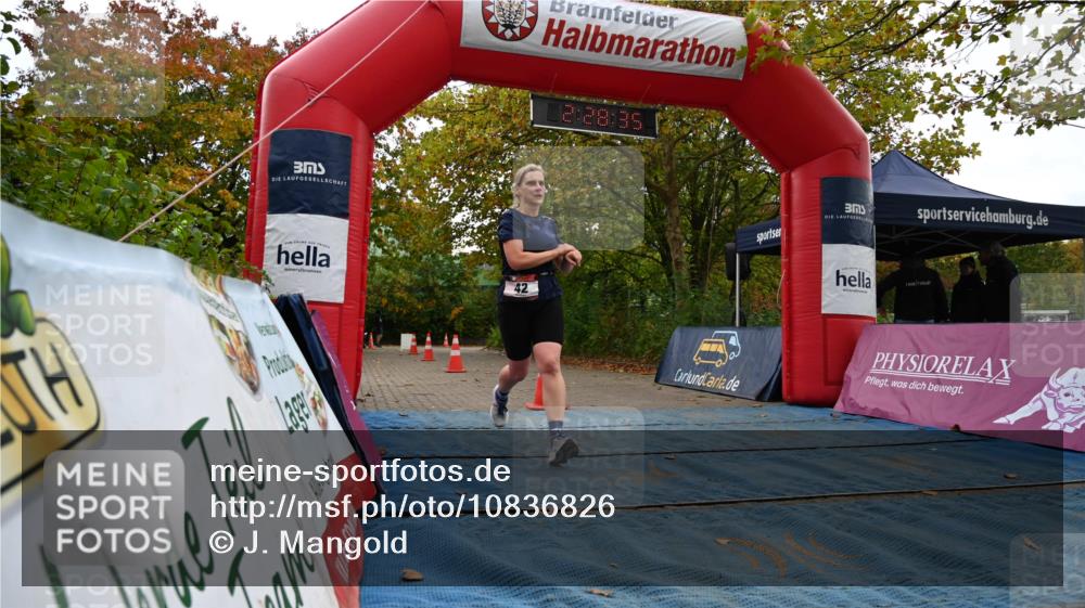 11.10.2026 - Bramfelder Halbmarathon 2026 J. Mangold http://msf.ph/oto/10836826 11.10.2026 11:58:34 Laufen 42 meine-sportfotos.de