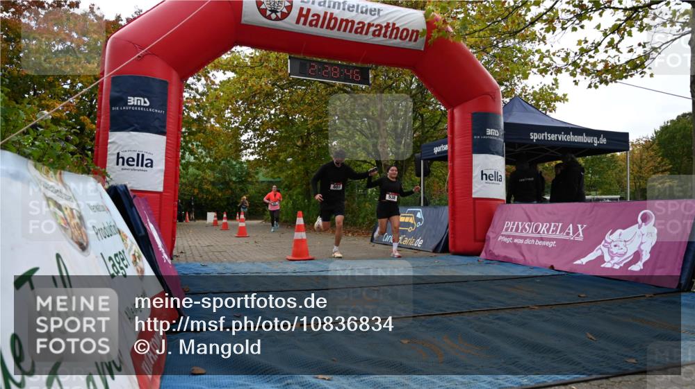 11.10.2026 - Bramfelder Halbmarathon 2026 J. Mangold http://msf.ph/oto/10836834 11.10.2026 11:58:45 Laufen 538, 603, 655, 786 meine-sportfotos.de